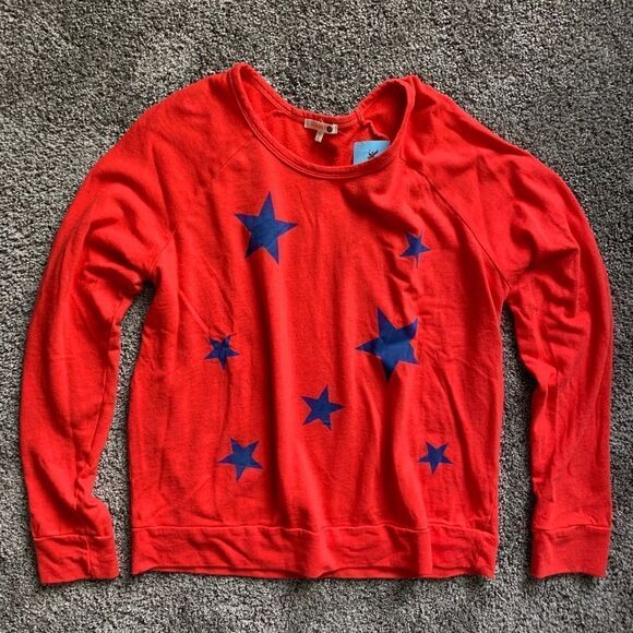 NWT Sundry red stars sweatshirt. Large - Picture 3 of 4